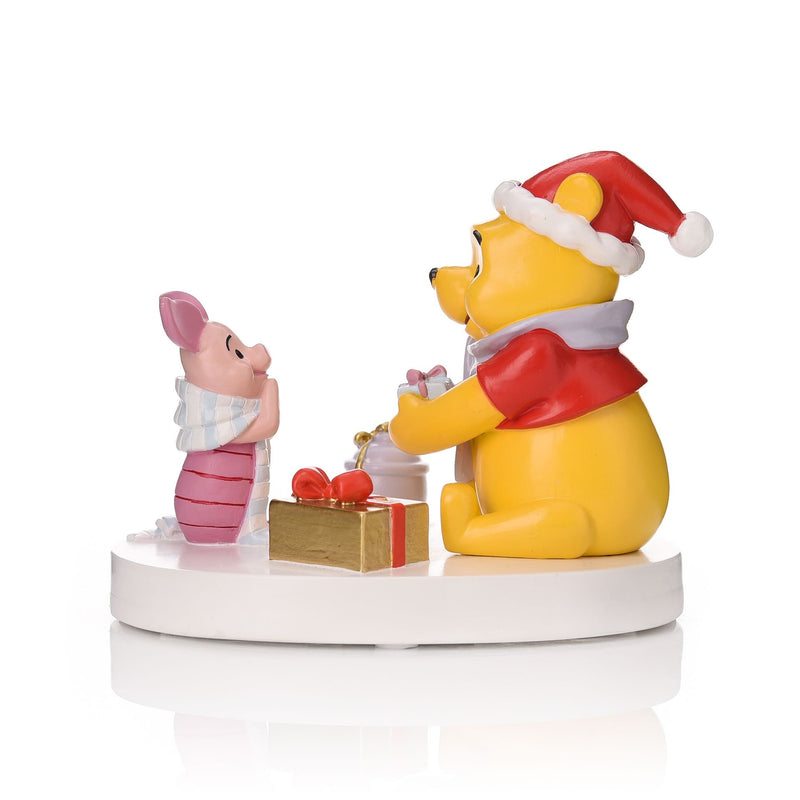 Disney Winnie the Pooh Large 'A Good Day For Sharing' Christmas Figurine