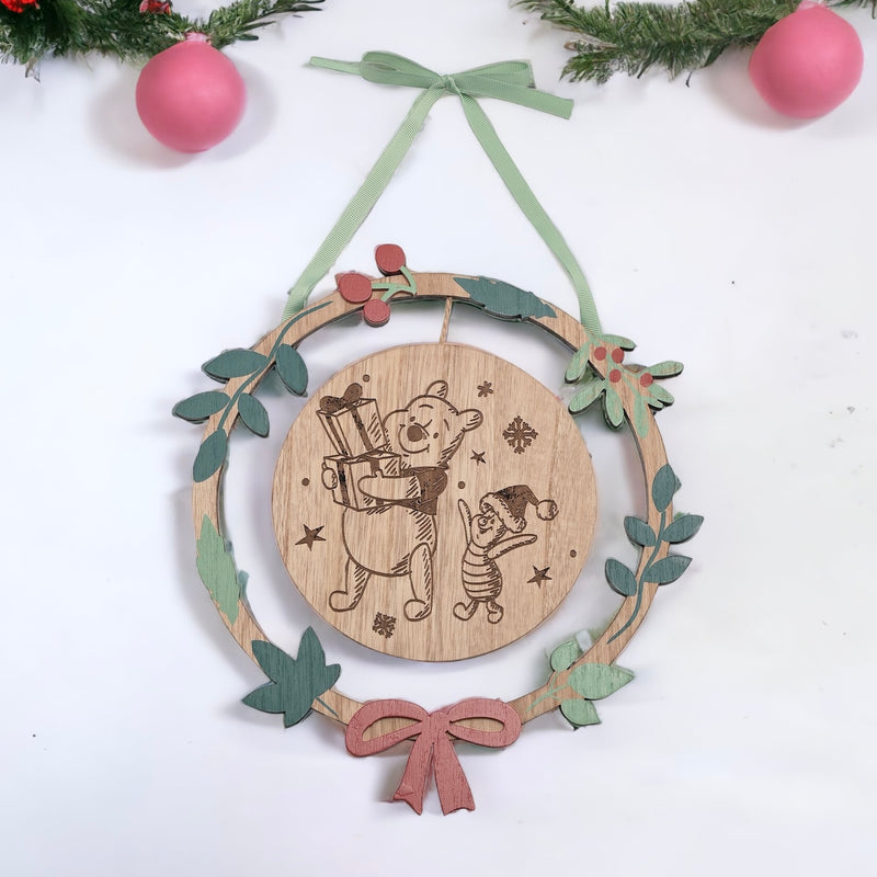 Disney Winnie the Pooh Round Wreath-Style Hanging Plaque